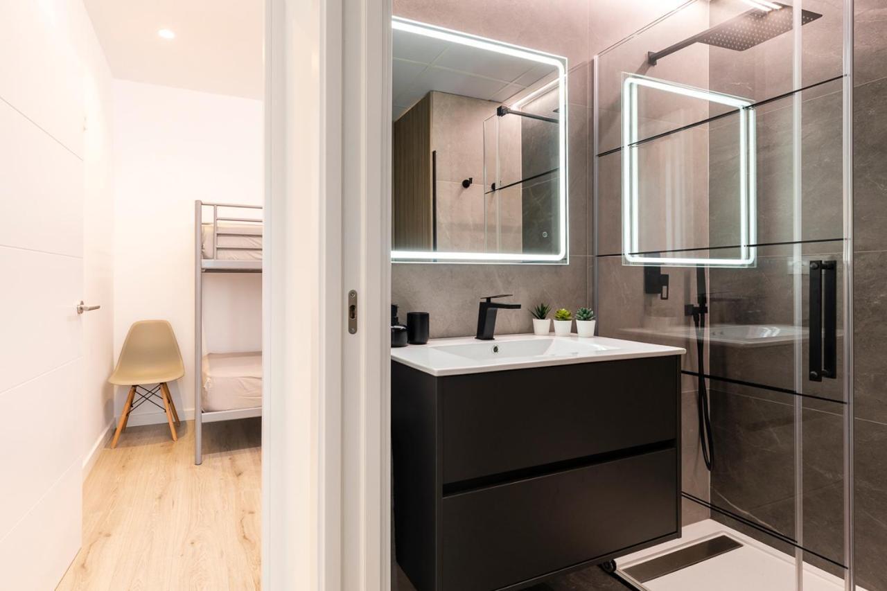 Sylvia 1M - Precioso Apartamento En Primera Linea De Mar - Centrico - Playa - Wifi Empuriabrava Exterior foto